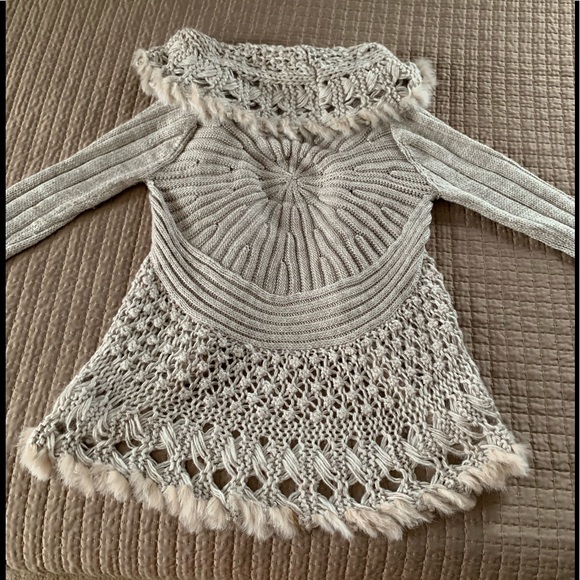 JOHN FASHION CARDIGAN SWEATER WITH FAUX FUR TRIM - Picture 2 of 8